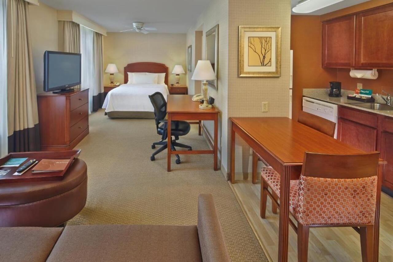 Homewood Suites By Hilton Columbia Exterior photo